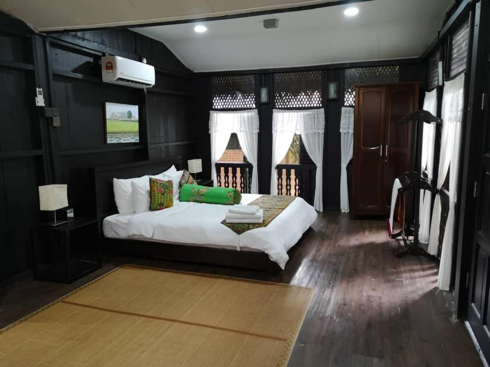 Keriang Hill Hotel Alor Setar Exterior foto